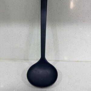 Black Silicone Soup Ladle – Nonstick Safe